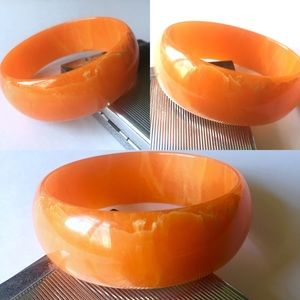 Vintage Restored Bakelite Bangle